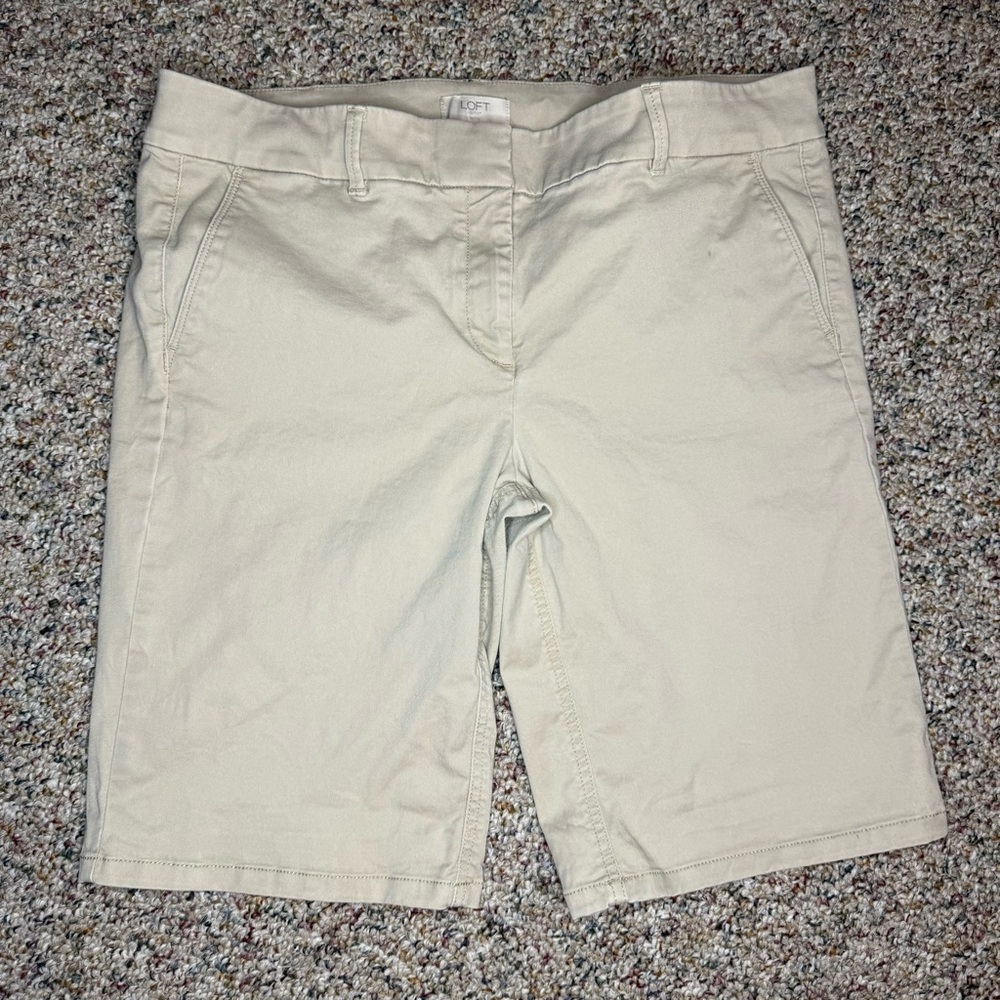 LOFT Bermuda Roll Short khaki 14P